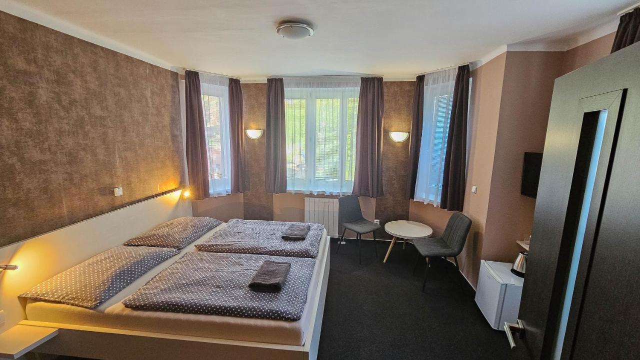 Hotel Almond Cieplice Zewnętrze zdjęcie