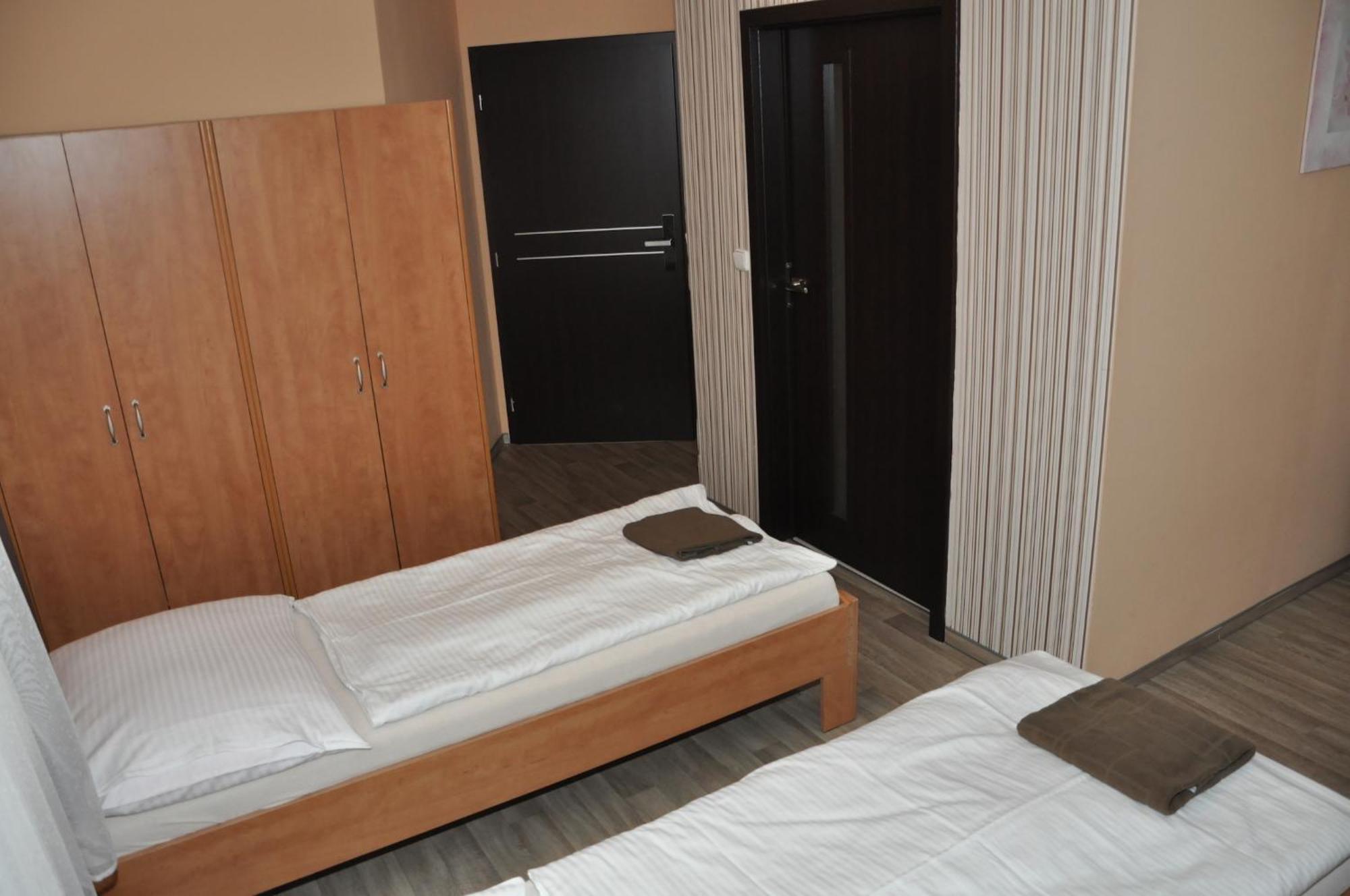 Hotel Almond Cieplice Zewnętrze zdjęcie